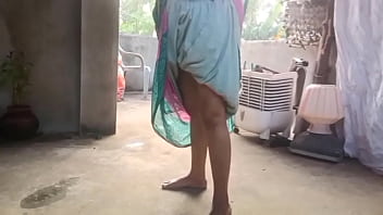 Sizzling Indian Aunty’s Unforgettable Porn Spectacle